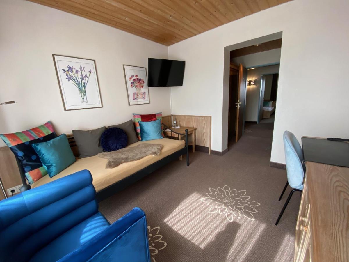Hotel In Den Herrnwiesen ヴェルトハイム エクステリア 写真