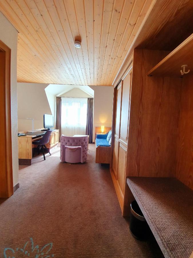 Hotel In Den Herrnwiesen ヴェルトハイム エクステリア 写真