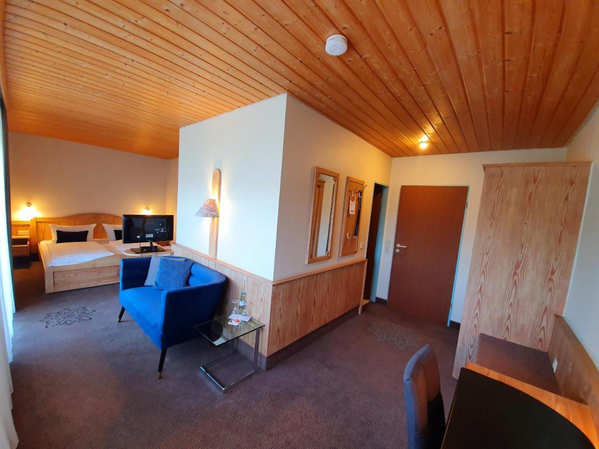 Hotel In Den Herrnwiesen ヴェルトハイム エクステリア 写真